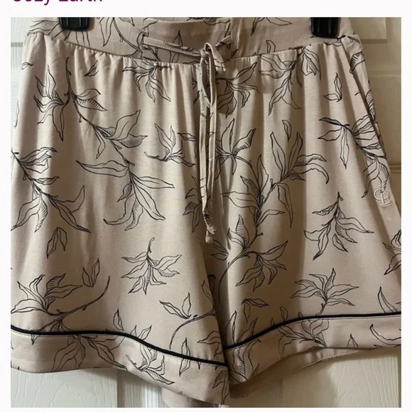 NWOT Cozy Earth Pajama Set - Picture 4 of 9